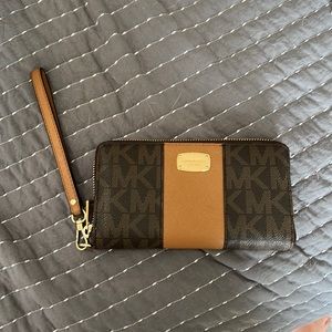 PERFECT CONDITION Michael Kors Wallet